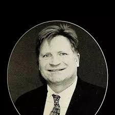 Christopher "Chris" Holmes (2007)