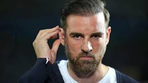 Ich akzeptiere die strafe und bitte die opfer sexueller gewalt um vergebung. Co1spfdgjh Cim