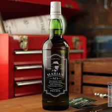Wybierz się na degustację whisky lub kurs tańca. Urodzinowe Prezenty Grawerowane I Personalizowane Sygnat