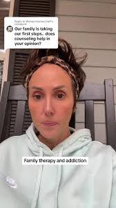 Brandi Holmes's Instagram, Twitter & Facebook