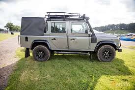 Land Rover Defender 110 Double Cab Pick Up 2nd Generation 2 2 Td4 4x4 Manual 6 Speed