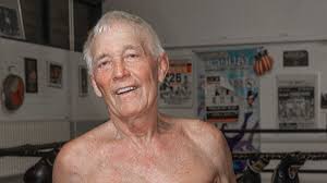 De oude rotten van de club trainen door tot niemand meer praatjes heeft