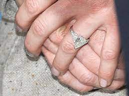 Pin By Johanna Van Zyl On Eeny Meeny Miney Moe Royal Engagement Rings Princess Eugenie Engagement Ring Royal Rings