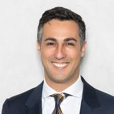 Ashley Howden's Instagram, Twitter & Facebook