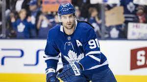 Toronto maple leafs captain john tavares will be sidelined a minimum of two weeks due to a knee injury in addition to a concussion sustained during a collision in game 1 of the series against. Maple Leafs John Tavares Out One Month With Oblique Injury Sportsnet Ca