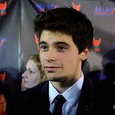 Shane Kaplan's Instagram, Twitter & Facebook