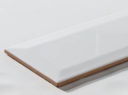 Wie Sie Fliesen Schneiden Und Bruchfrei Aussparungen Herstellen Ratgeber Bauhaus