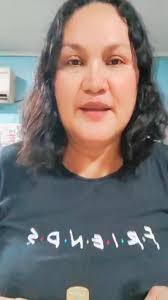 Como fazer cola colorida com tinta guache., #educação #colacolorida  #materialpedagógico #artesanato