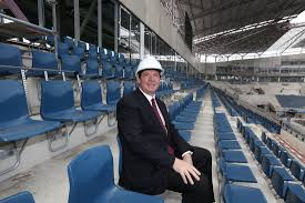 Ghelamco, 100% family owned, was created in 1985 by mr paul gheysens. Daarom Ziet Niet Iedereen Ghelamco Baas Paul Gheysens Graag Het Nieuwsblad Mobile