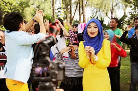 Lirik lagu oh no dari tasha manshahar feat viral #ohno #tashamanshahar #viral #lirik #music. Biodata Tasha Manshahar Gadis Youtube Yang Bergelar Artis Azhan Co