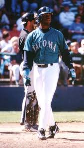 Ken Griffey Jr Played For The Tacoma Rainers Before He Played For The Seattle Mariners Seattle Sports Ken Griffey Mariners Baseball
