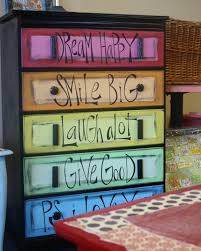 Chevron Dresser Tutorial And Other Fun Spray Painted Furniture Art Moms Blog Painted Furniture Spray Paint Furniture Paint Furniture
