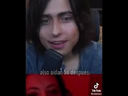 Clases de maquillaje con Aidan 🙄💅🏻🌹🍀