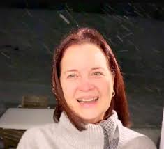 Hoy 19 de Noviembre de cumpleaños una de nuestras damas de la aviación del  sur, una gran amiga, la señora Margaret Mares, desde esta vitrina le  deseamos muchas felicidades.