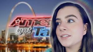 Savannah Tuttle's Instagram, Twitter & Facebook