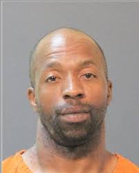 Man who fled Austin after girlfriend's disappearance charged with murder