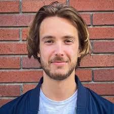 Robbie Felton's Instagram, Twitter & Facebook