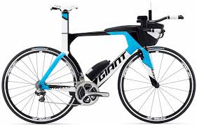 Tom dumoulin (team sunweb) es considera uno de los tres mejores contrarrelojistas de la actualidad. First Look Giant S All New Trinity Triathlon Bike Road Bike Action