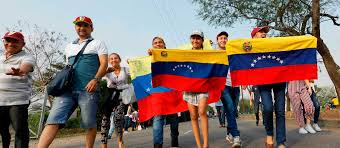 Colombia abre a los venezolanos, a partir de este miércoles 5 de mayo, el registro único de migrantes, que será gratuito y virtual, a través de una plataforma habilitada por migración colombia. Estatuto Temporal De Proteccion Va A Permitir A Migrantes Hacer Su Vida Con Tranquilidad Migracion Colombia