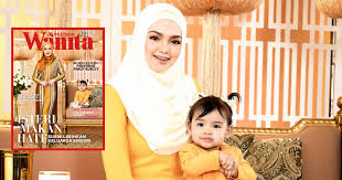 Di instagram, siti nurhaliza memuatnaik gambar sekitar majlis. Dato Sri Siti Nurhaliza Teruja Bergaya Sedondon Dengan Aafiyah Mingguan Wanita