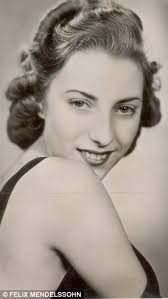 War memorial commemorating 1.7m men and women who died in First and Second  World Wars is planned for Dover's white cliffs