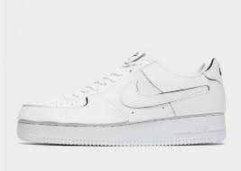 Stilistisch dürfte sich das modell gut mit sportlichen outfits aller art kombinieren lassen. Nike Air Force 1 1 1 Herren Weiss Jd Sports