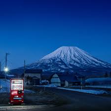 2932x2932 Vending Machine Japan Mount Fuji 4k Ipad Pro Retina Display Hd 4k Wallpapers Images Backgrounds Photos And Pictures
