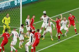 Węgrzy rozpoczęli turniej od porażki z portugalczykami. Cbbhvqaejpkx4m