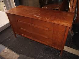 Vintage Standard Furniture Company Long Dresser Tometraders Com Standard Furniture Long Dresser Furniture Companies