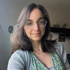 Tracie Manning's Instagram, Twitter & Facebook