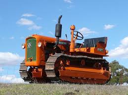 Chamberlain Crawler Tractor Powered By A Perkins 4 270 Engine Traktor