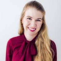 Karrie Hurley's Instagram, Twitter & Facebook