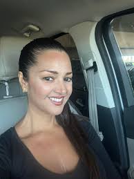 Hi everyone! 🌟 You can support me by sending Stars