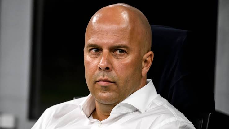 Arne Slot declares Liverpool star 'best in the world' after demolishing  crazy debate