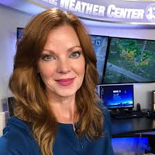 HAPPY HAPPY BIRTHDAY TO THE AMAZING Wendy Howell-Nations Weather!!! My bday  sis! She's so kind, profession and great at what she does! 😊