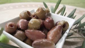 Maybe you would like to learn more about one of these? How To Cure The Perfect Olives Come Curare Le Olive Perfette Como Curar Las Aceitunas Perfectas Youtube