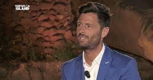 Filippo's birth flower is rose and birthstone is. Filippo Bisciglia On Temptation Island From Horns Horns Are Born Indiscreet On Camassa And Salvemini Libero Quotidiano World Today News