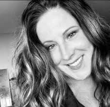 Brittany Davis Obituary, Des Moines, Iowa :: Iles Funeral Homes