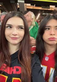 Alisha Foley's Instagram, Twitter & Facebook