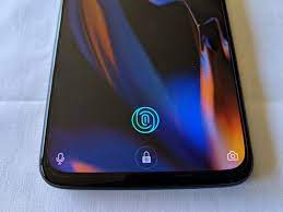 Aside from face unlock and the december security patch, oxygenos open beta 3 brings several other improvements and many bug fixes. Opfpcontrol Lets You Customize The Oneplus 6t S In Display Fingerprint Scanner Icon And Color