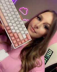 enjoy this cursed Minion onesie clip from stream • • • • • • • • • • • • •  • #RazerStreamer #Razer #KrakenKitty #KittyKrakens #twitchaffiliate #twitch  #gamer #streamer #COD #ColdWar #