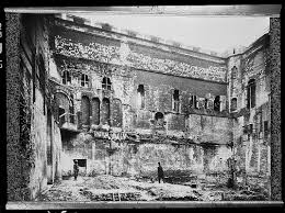 It originally took the form of a motte and bailey. Norwich Castle On Twitter Did You Know That For The Majority Of Its Life The Castle Was Used As A Prison And It Didn T Have A Roof Here You Can See The