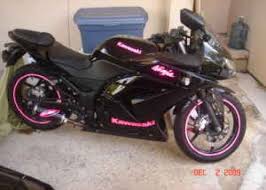 Pink And Black Kawasaki Ninja 250 I Want This But A Bit More