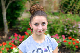 There are plenty of braid styles that work on medium length hair. How To Create A Fan Bun Cute Updos Cute Girls Hairstyles