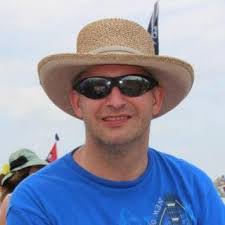 Mary Tebbe's Instagram, Twitter & Facebook