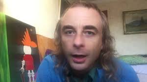 Video Log: Online dating, fatness & macho transport