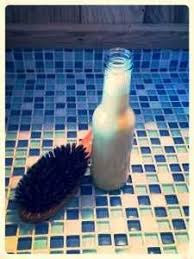 Ce Shampoing Est Une Pure Merveille Il Lave En Douceur Demele Admirablement Bien Et Fait Briller Les Cheveux Shampoing Shampoing Fait Maison Shampoing Maison