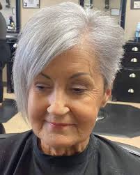 This hairstyle is perfect for women who wear glasses on a daily basis. 18 Modern Haircuts For Women Over 70 To Look Younger Pictures Tips