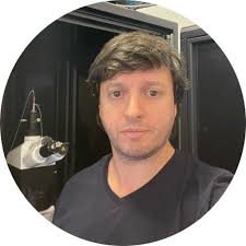 Dr. Andrés Felipe Santander-Syr