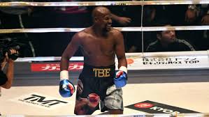 He estado un poco molesto con lo que veo en redes sociales. Boxeo Mayweather Jr Anuncia Que Volvera Para Una Pelea De Exhibicion Ante Logan Paul Marca